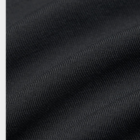 Aritzia Babaton Second Skin Contour Black Tube Top, new without tags - Picture 10 of 10